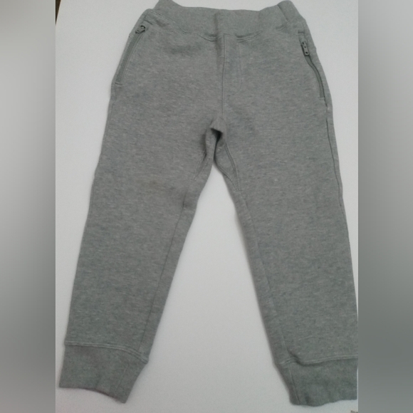 Uniqlo Kid's Sweatpants Gray Color 3-4Size - Picture 1 of 8